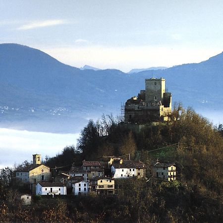 Casavacanzedezza Montecalvo Versiggia Eksteriør bilde