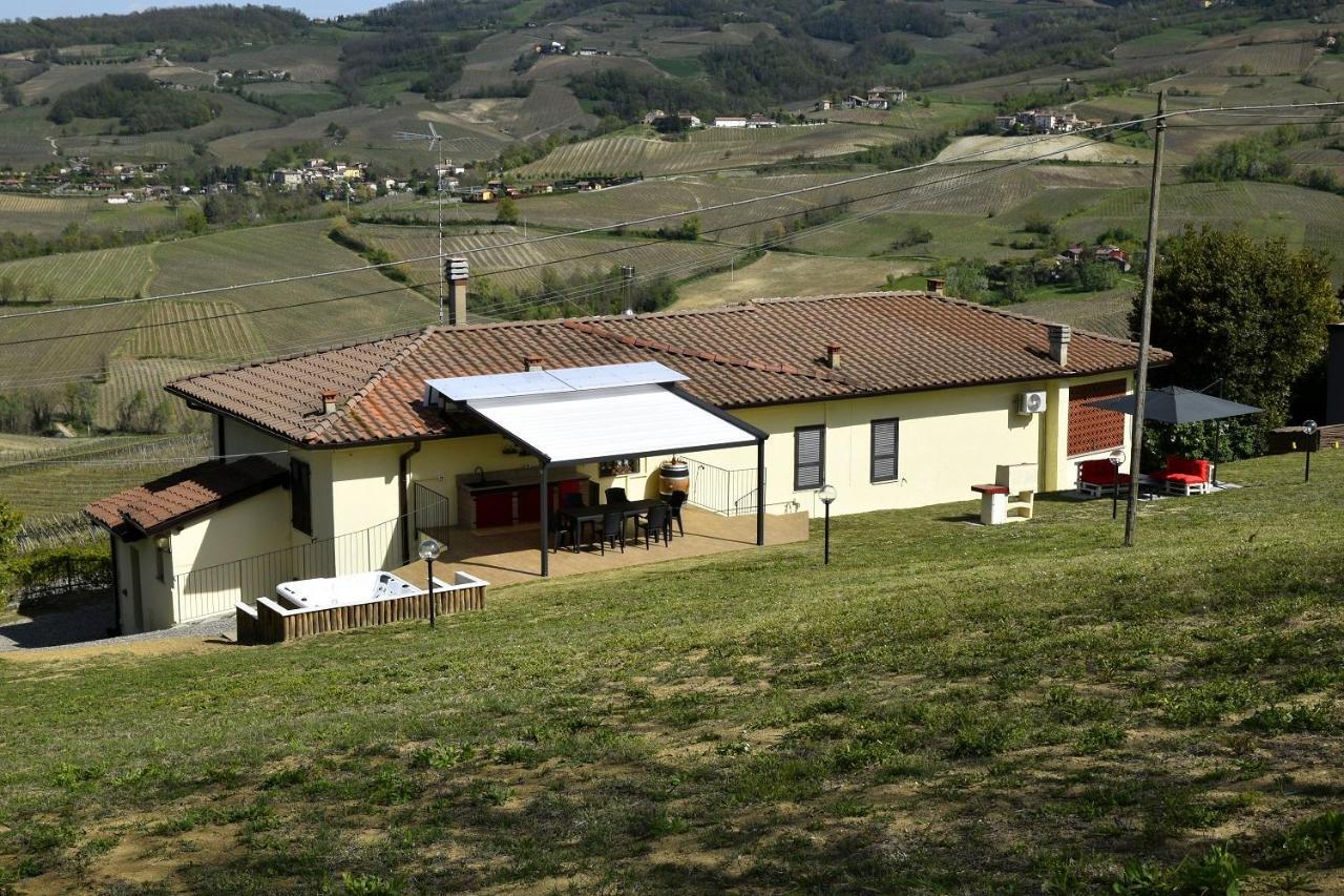 Casavacanzedezza Montecalvo Versiggia Eksteriør bilde