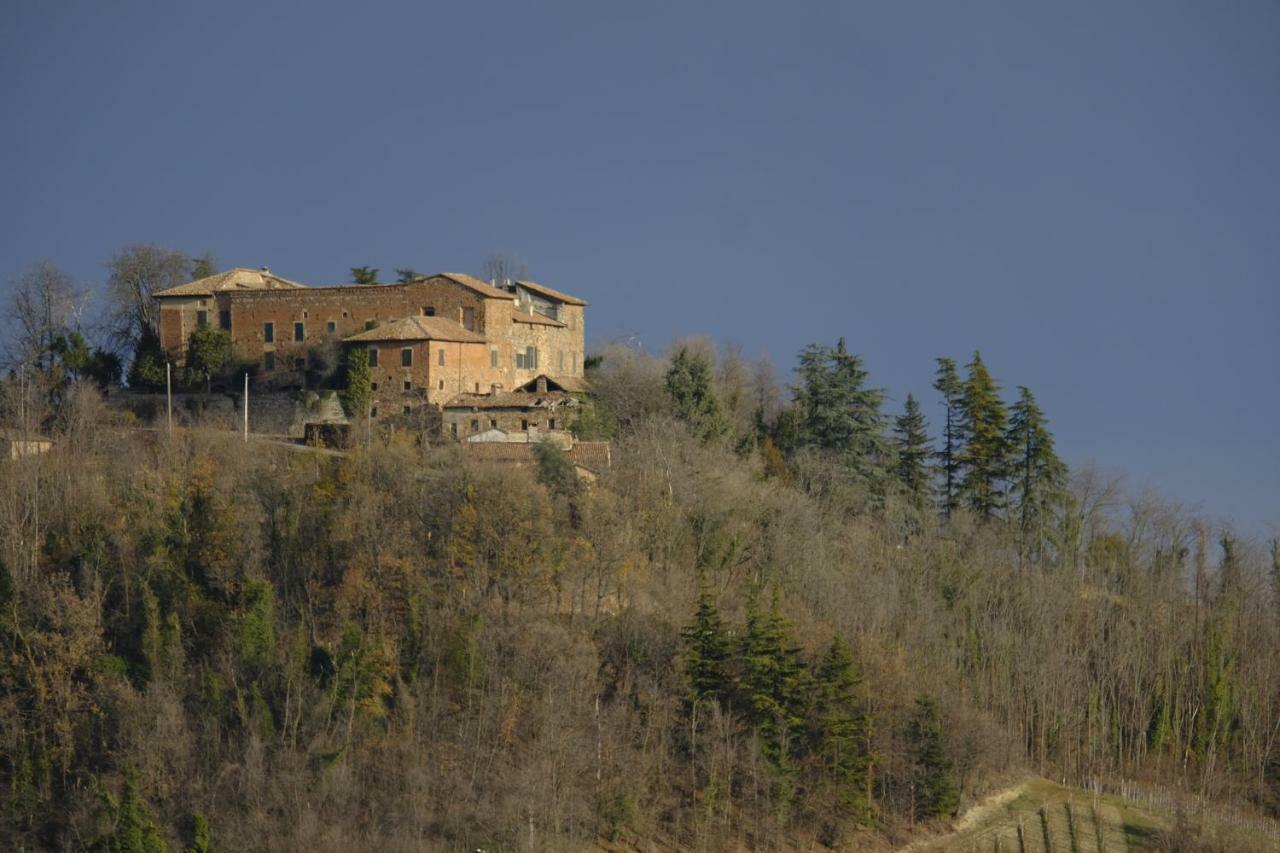 Casavacanzedezza Montecalvo Versiggia Eksteriør bilde